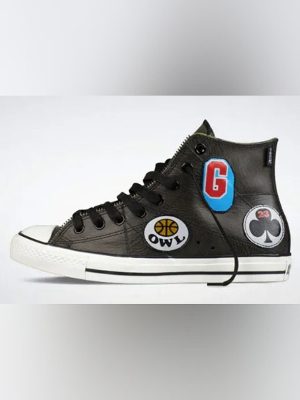 Rare CONVERSE/CHUCK TAYLOR X GORILLAZ BAND shoe. These are tough To find.